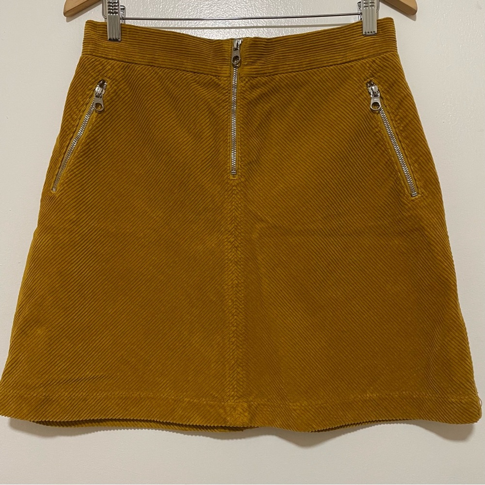 Karen Millen Velveteen Mini Skirt  Size 8